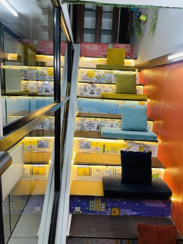 WorkYard-Coworking-Space-Chandigarh-Chilling-Space-1