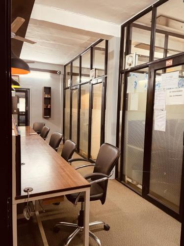 WorkYard-Coworking-Space-Chandigarh-Random-Coworking-Zone-Image